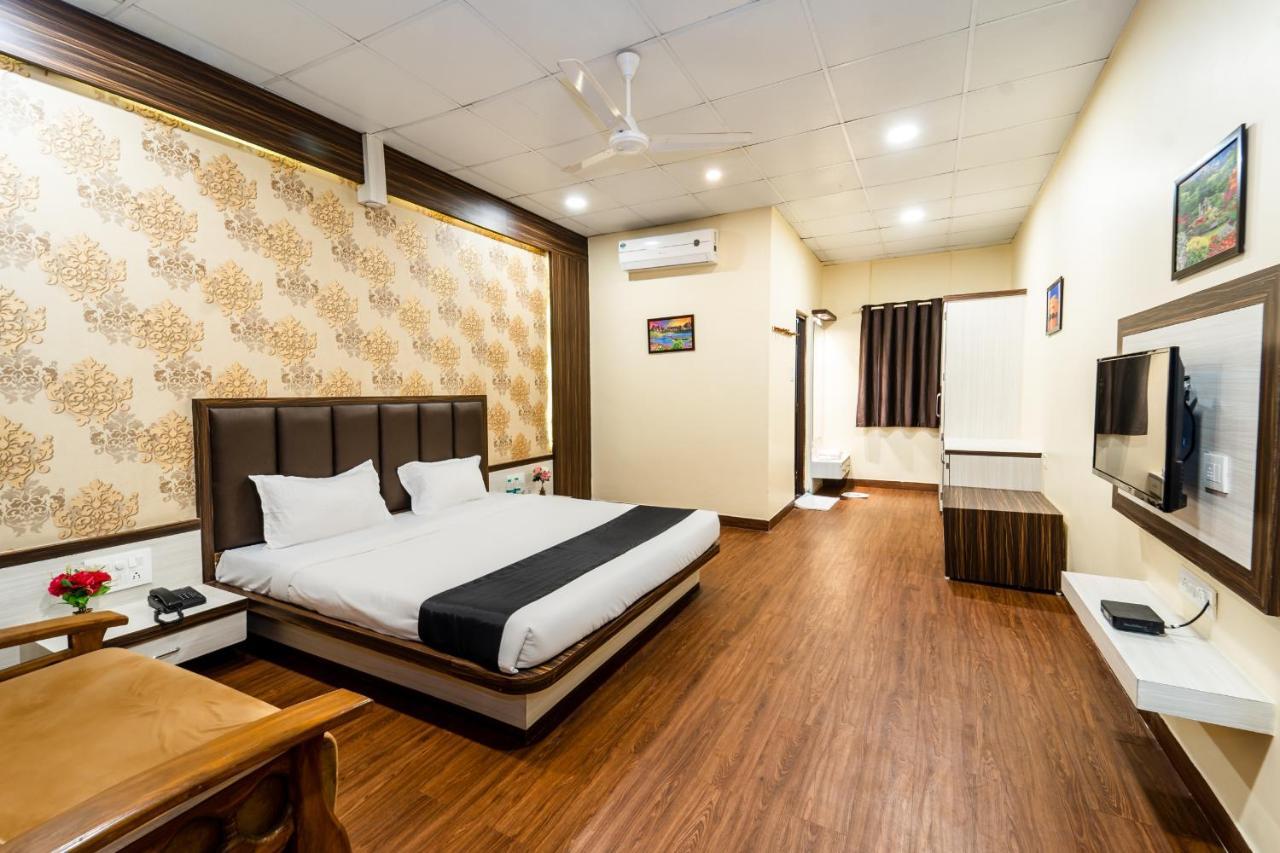 Narmada Hills Resort Omkareshwar Exterior photo