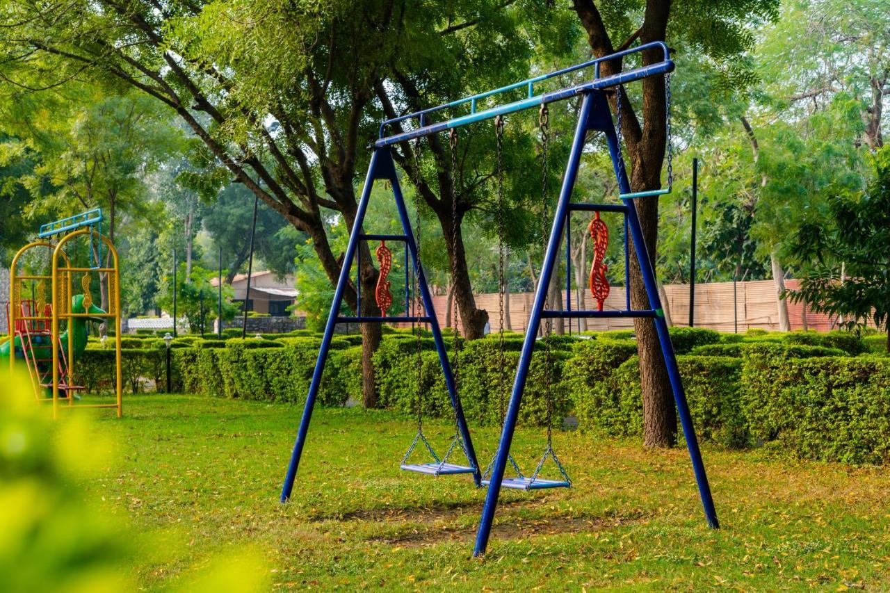 Narmada Hills Resort Godarpura Exterior photo