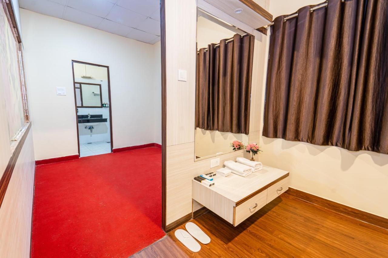 Narmada Hills Resort Omkareshwar Exterior photo